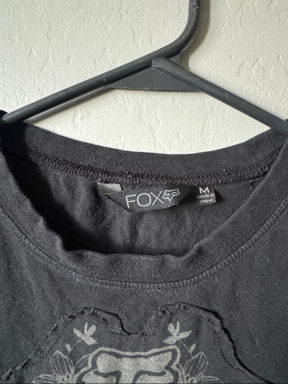 Fox Black Graphic Short-Sleeve Tee with Pink Blue Yellow Accents - Picture 3 of 6
